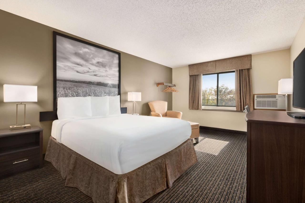 Hotel Super 8 By Wyndham Lincoln North Exteriér fotografie