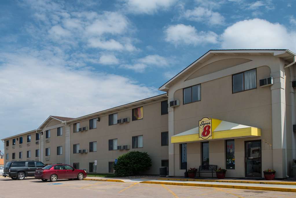 Hotel Super 8 By Wyndham Lincoln North Exteriér fotografie